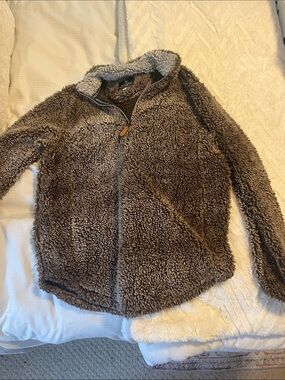 Women’s fleece